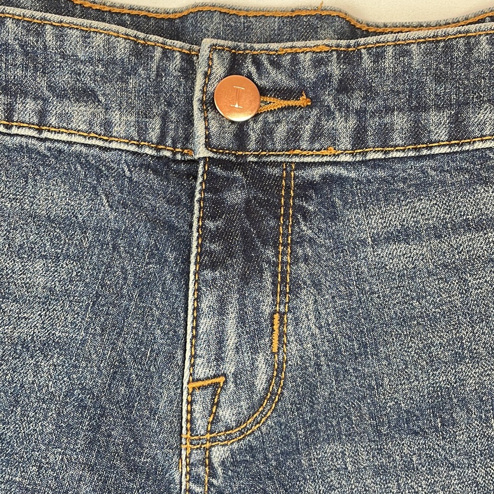 NWT Isabel Maternity Blue Denim Midi Shorts - Size 16 - Picture 3 of 11